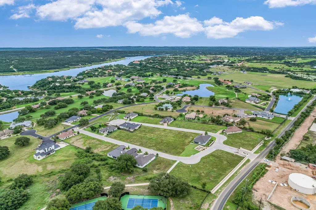 26612 Haynie Flat Road Spicewood TX 78669