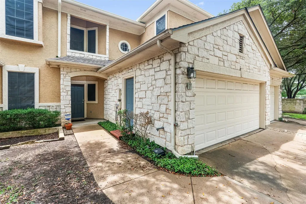 4620 W William Cannon Drive Austin TX 78749