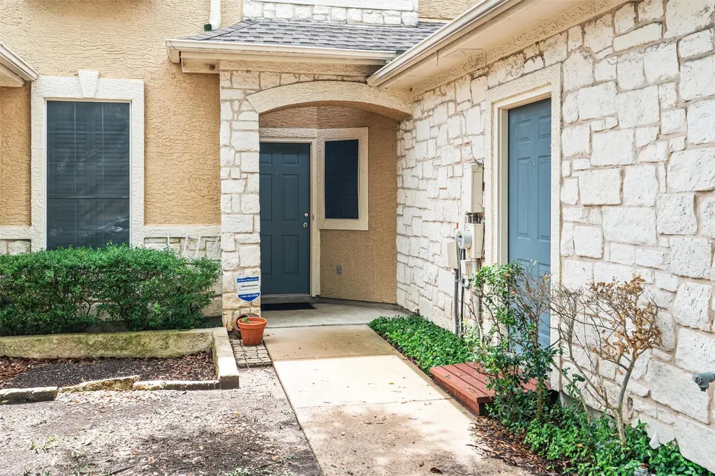 4620 W William Cannon Drive Austin TX 78749