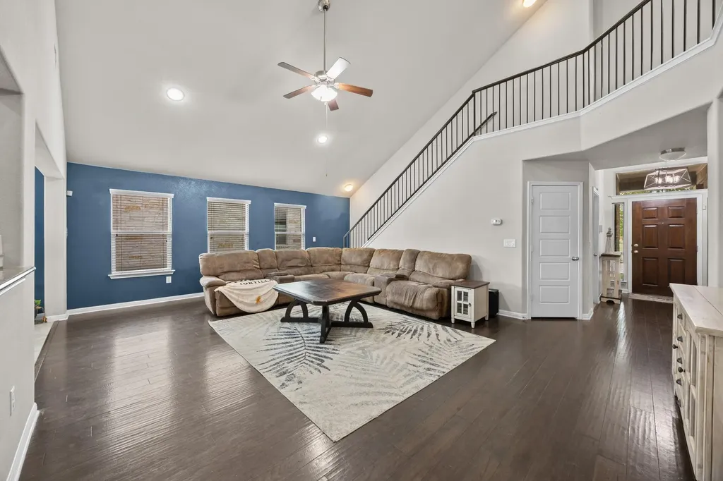 609 Jess Maynard Trail Leander TX 78641
