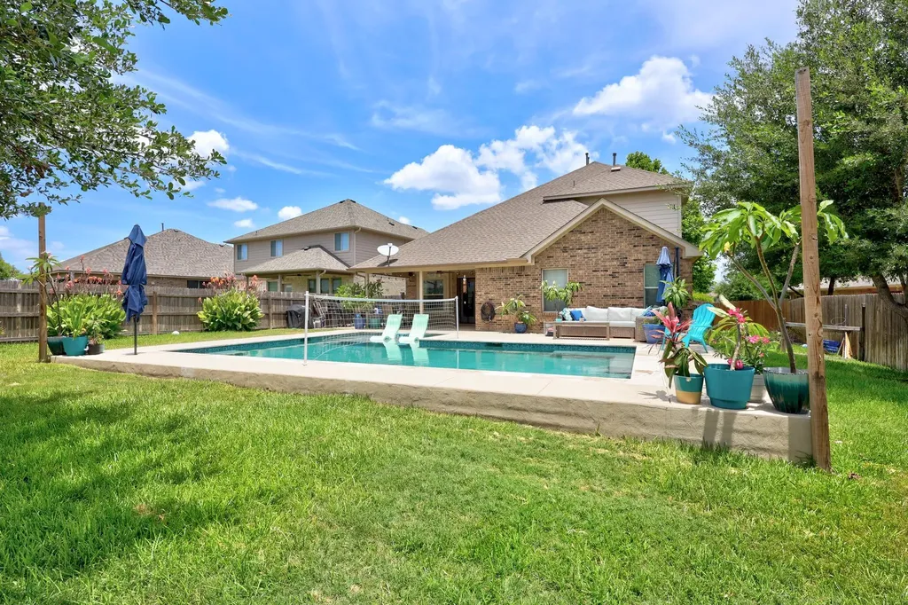 609 Jess Maynard Trail Leander TX 78641