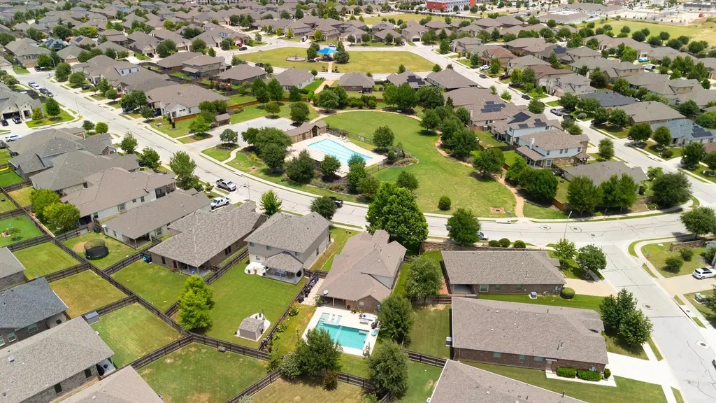 609 Jess Maynard Trail Leander TX 78641