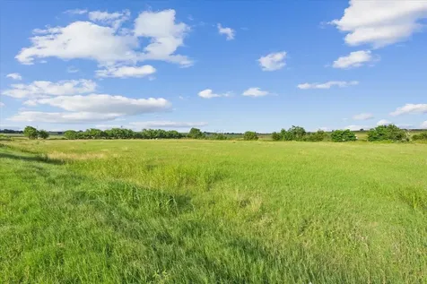 1700 Cr 322 Bartlett TX 76511