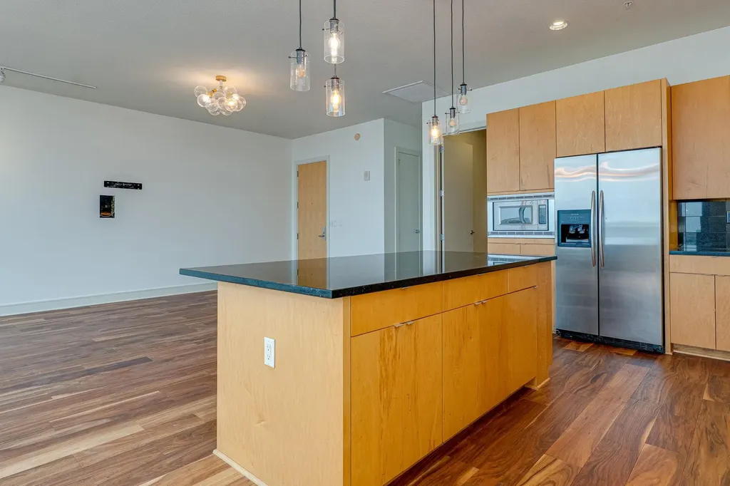 555 E 5th Street Austin TX 78701