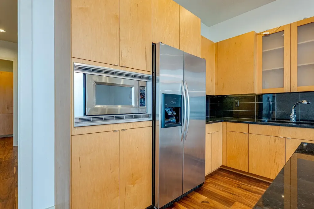 555 E 5th Street Austin TX 78701
