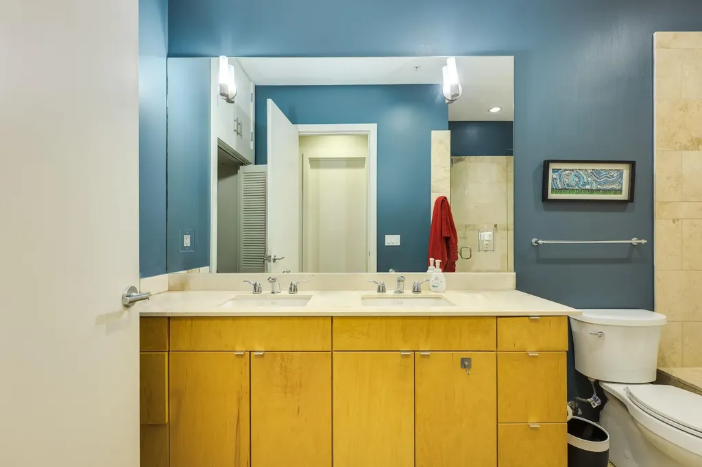 555 E 5th Street Austin TX 78701