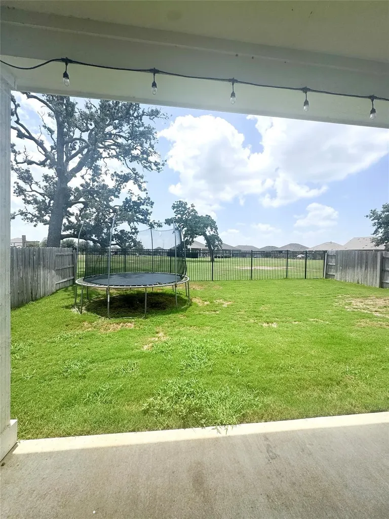 133 Patrick Herndon Drive Bastrop TX 78602