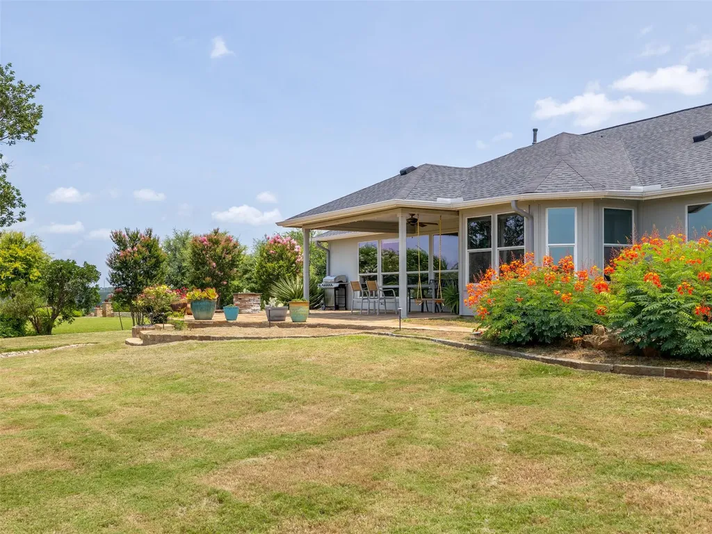 1702 Del Paso Leander TX 78641