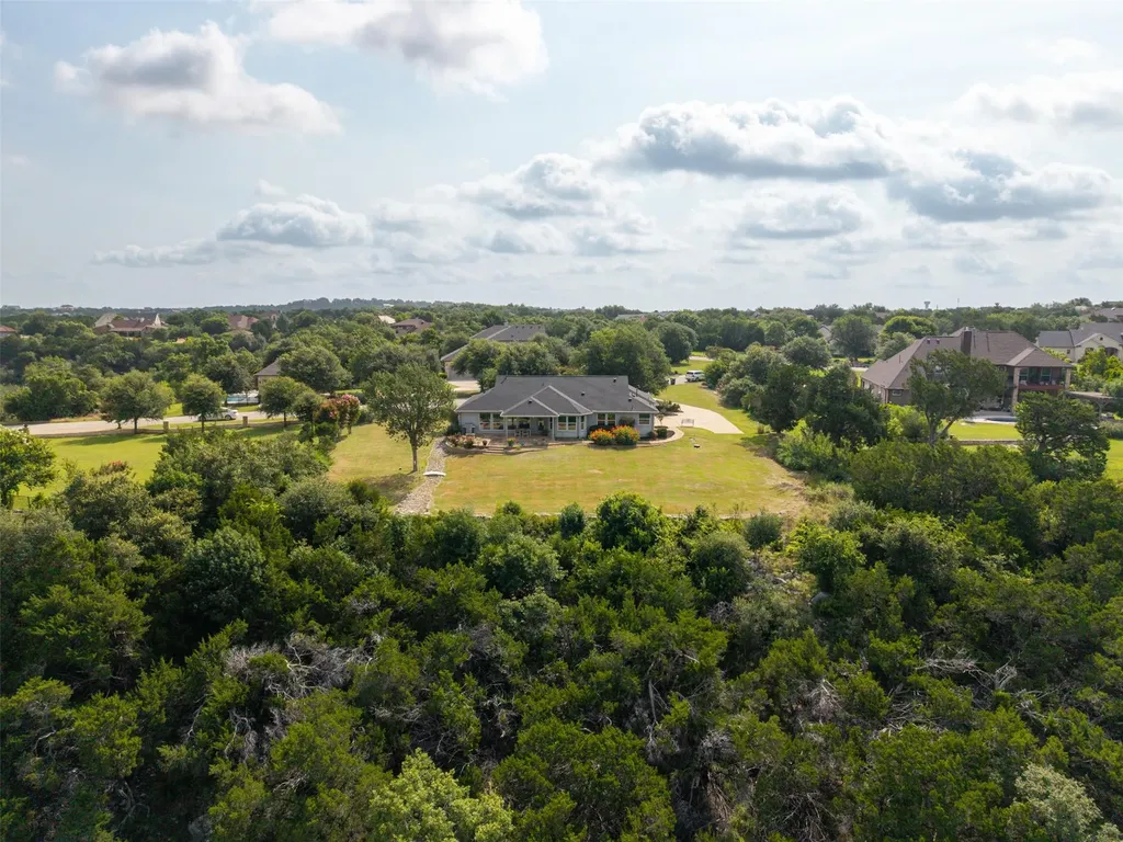 1702 Del Paso Leander TX 78641