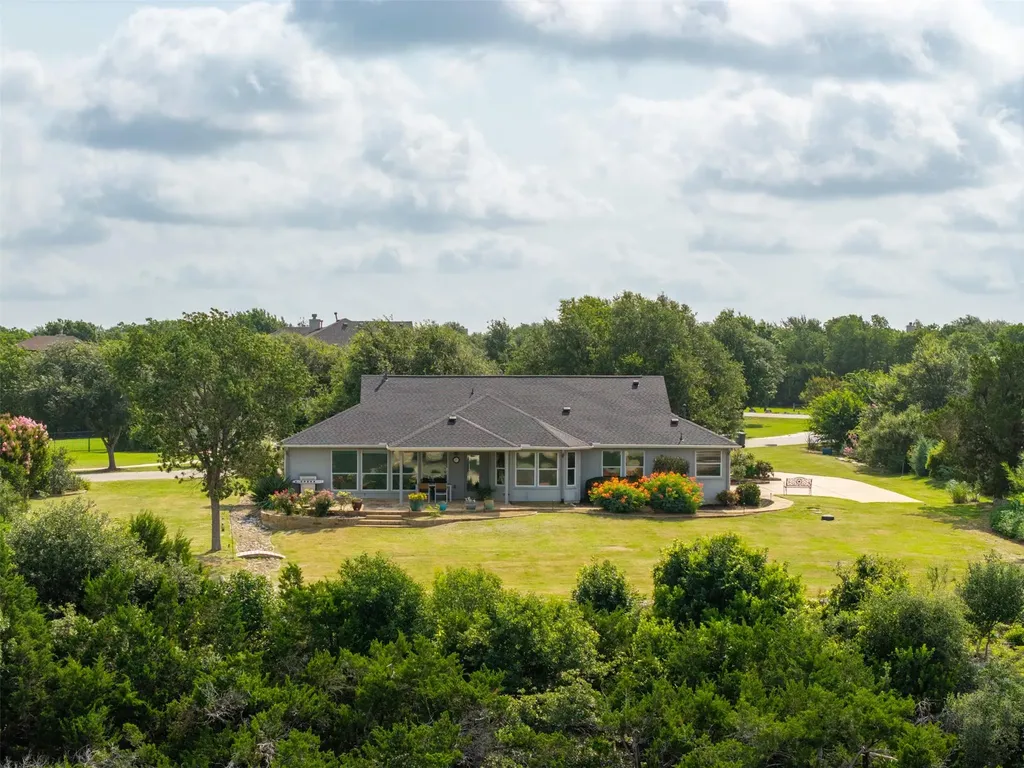 1702 Del Paso Leander TX 78641