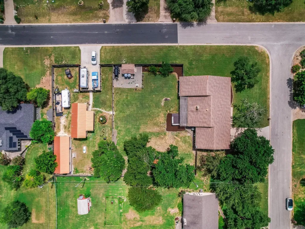 1433 Windcrest Drive Round Rock TX 78664
