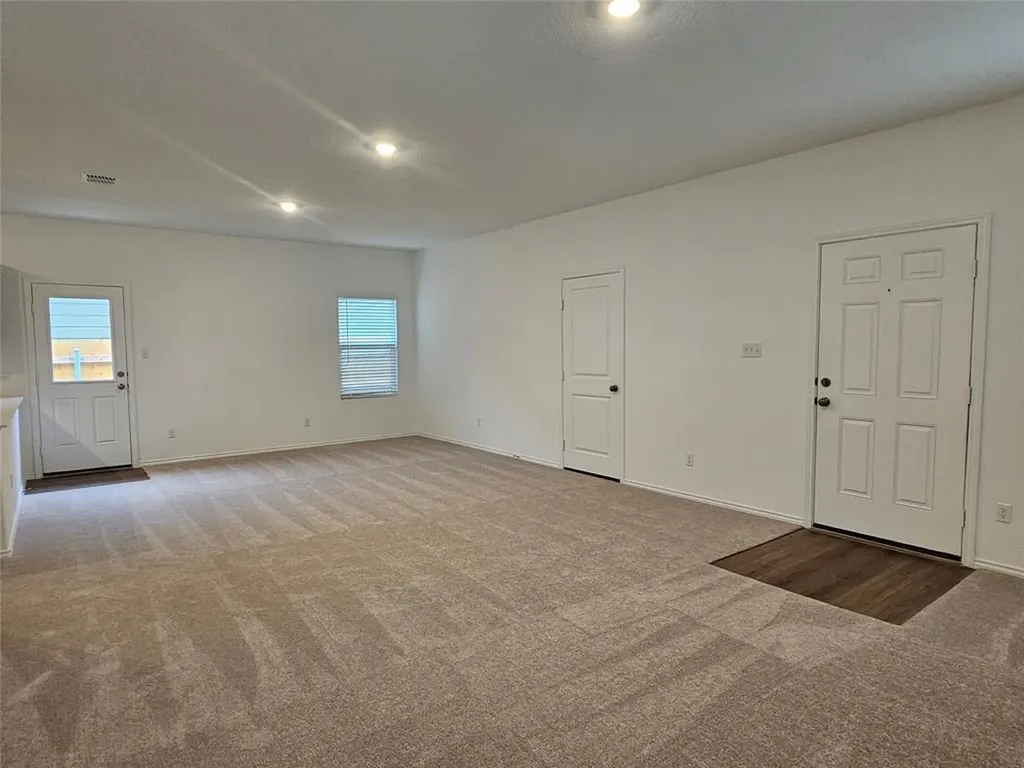 128 Dollars Drive Jarrell TX 76537