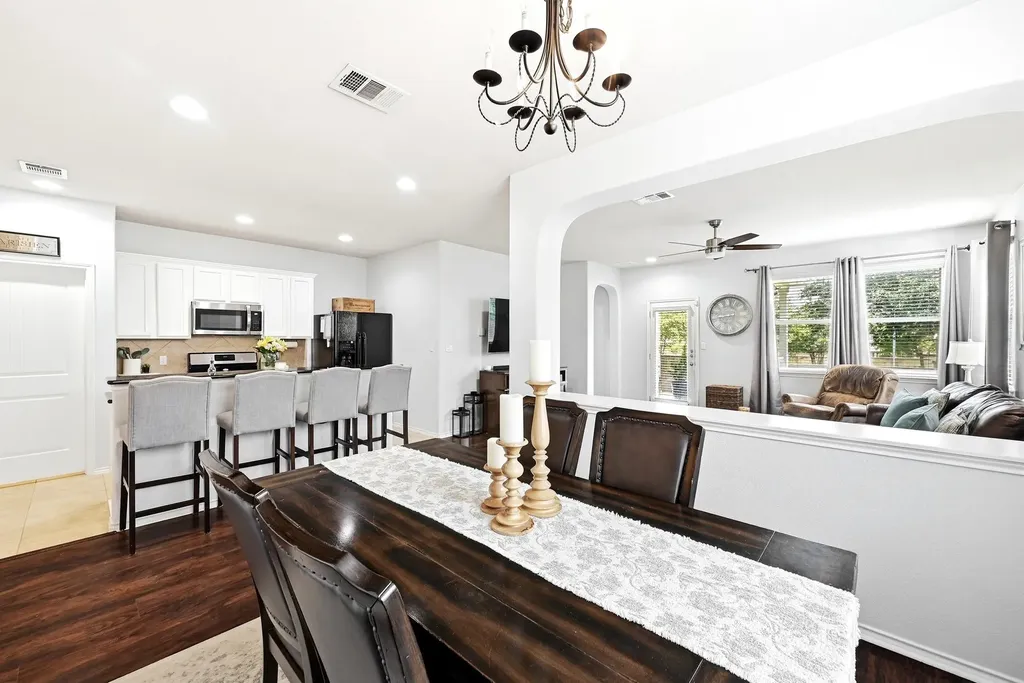 9705 Sydney Marilyn Lane Austin TX 78748