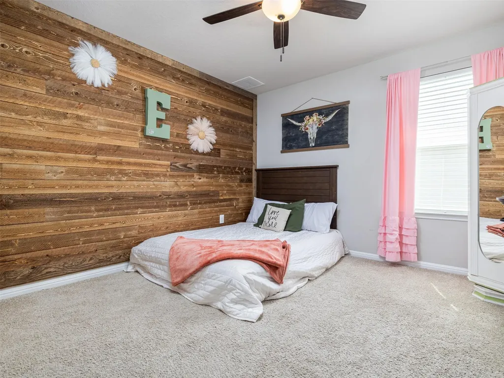 201 Bunting Lane Bertram TX 78605