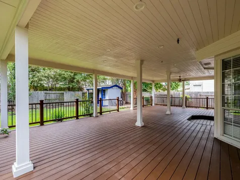 2405 Hunters Creek Cove Cedar Park TX 78613