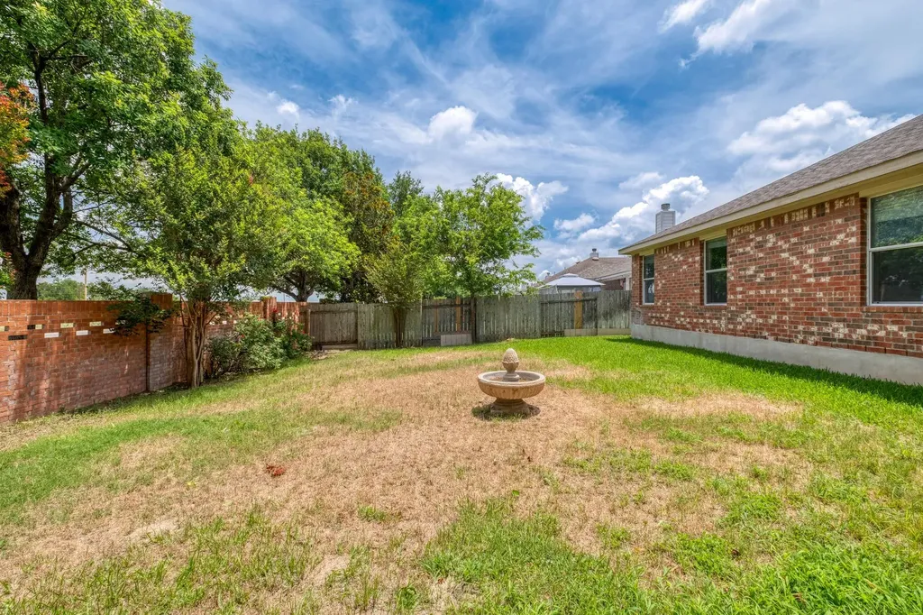 4499 Heritage Well Lane Round Rock TX 78665