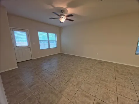 5701 Southerner Way Austin TX 78747