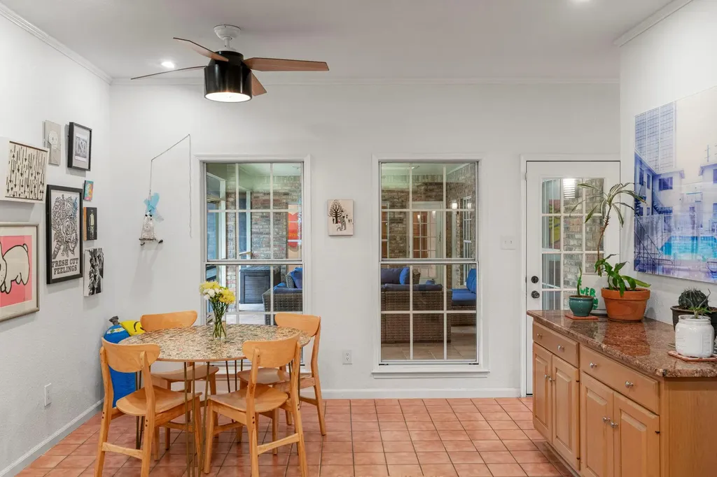 400 Hackberry Street Lockhart TX 78644