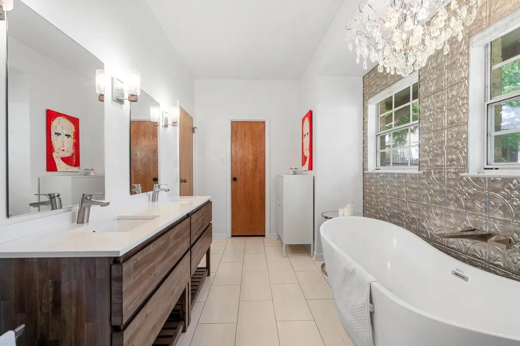 400 Hackberry Street Lockhart TX 78644