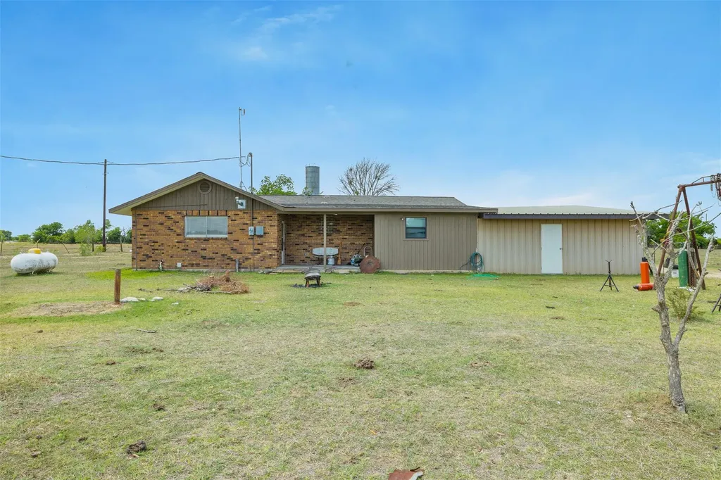 9765 State Park Road Lockhart TX 78644