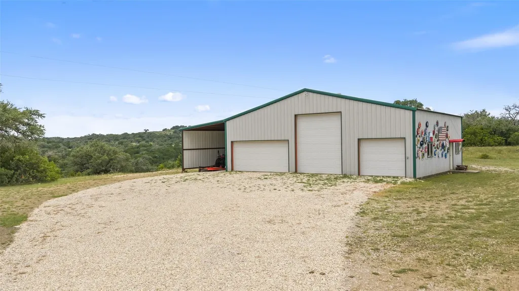 1300 Sycamore Falls Way Marble Falls TX 78654
