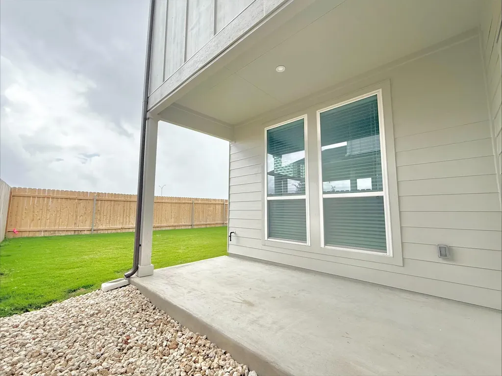 405 Young Street Buda TX 78610