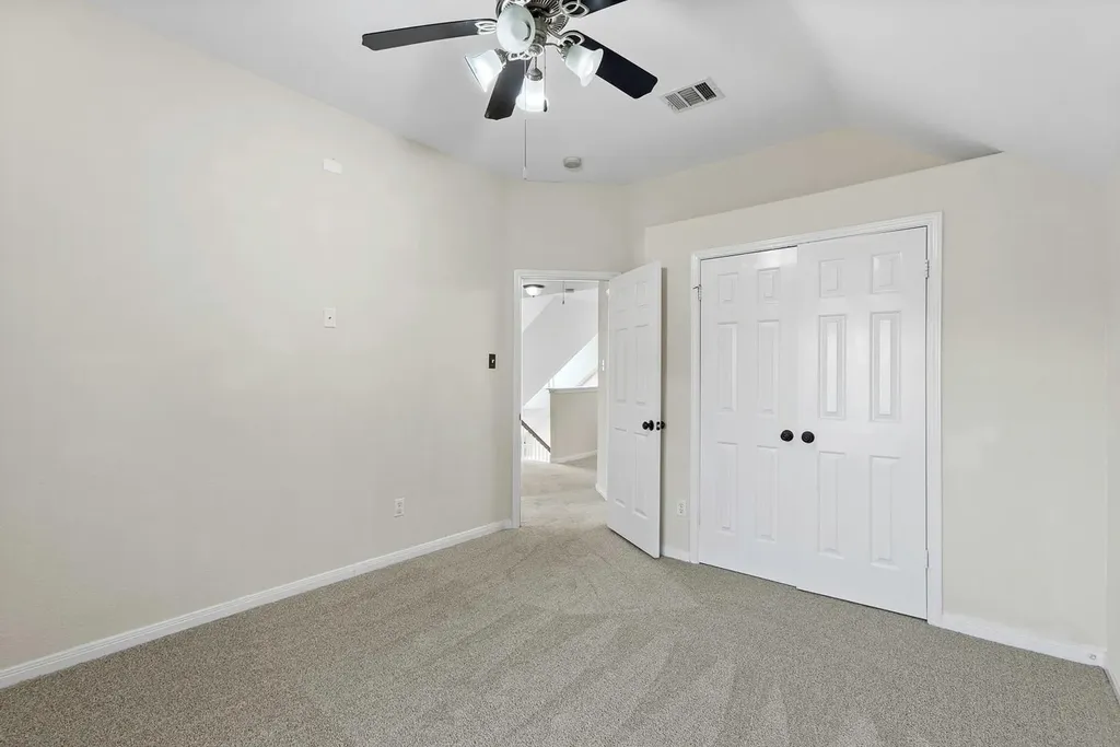 7024 Thistle Hill Way Austin TX 78754