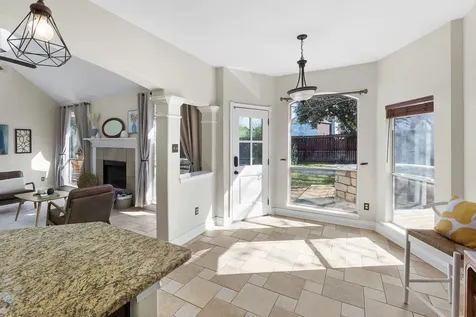7024 Thistle Hill Way Austin TX 78754