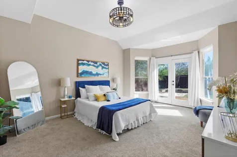 7024 Thistle Hill Way Austin TX 78754