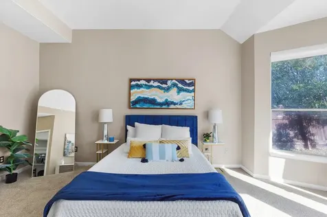 7024 Thistle Hill Way Austin TX 78754