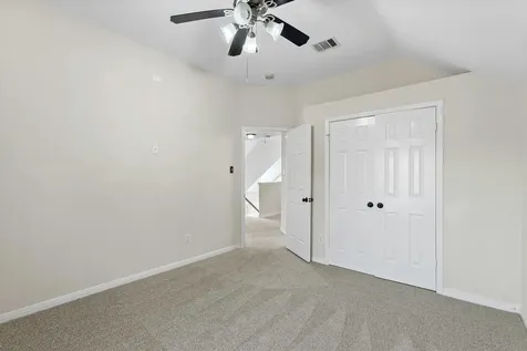 7024 Thistle Hill Way Austin TX 78754