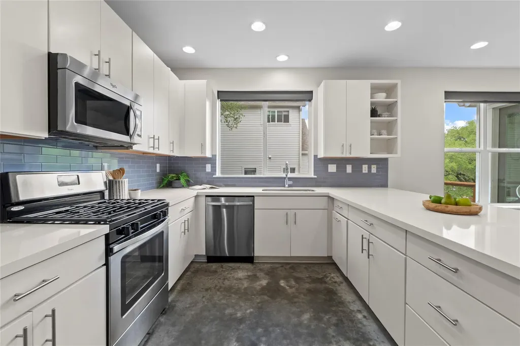 3001 Del Curto Road Austin TX 78704