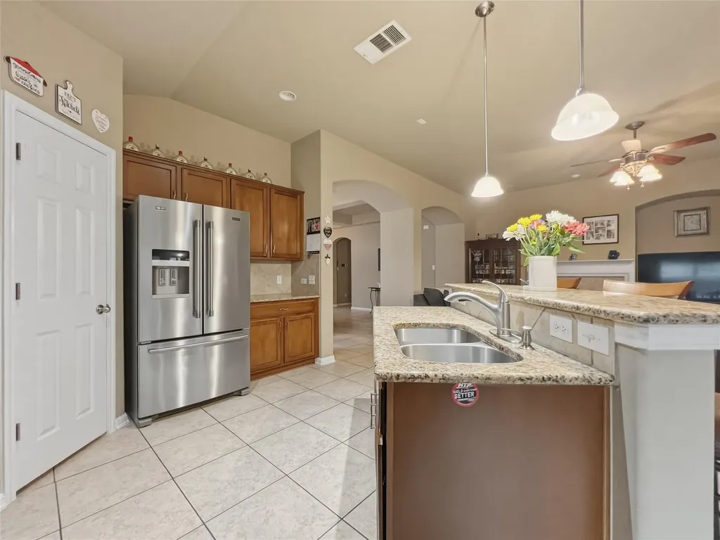 1317 Irish Moss Trail Round Rock TX 78665