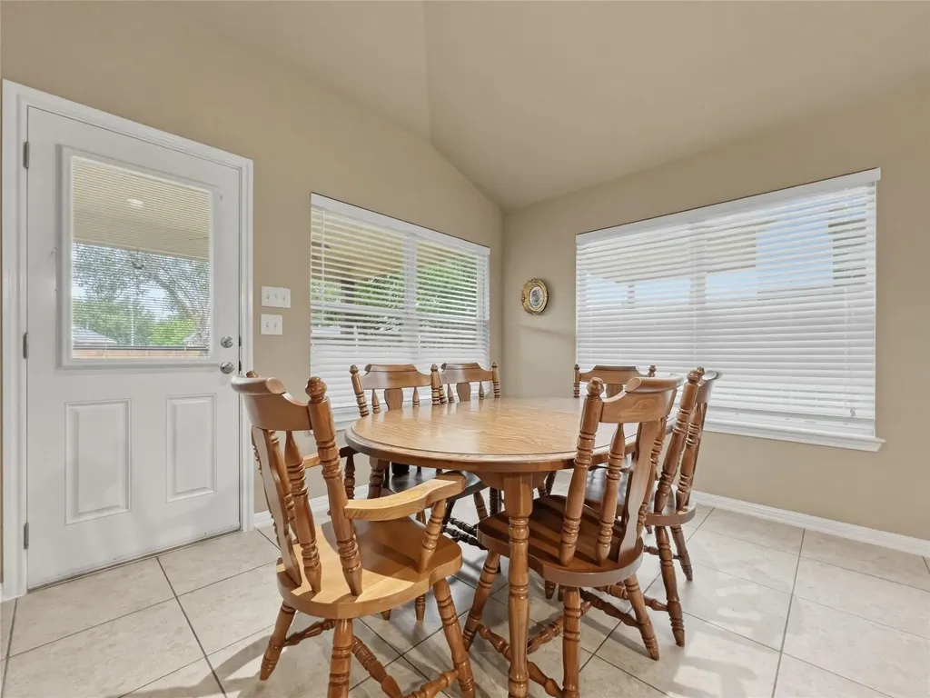 1317 Irish Moss Trail Round Rock TX 78665