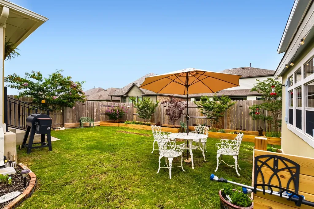 2433 Walking Y Road Georgetown TX 78633