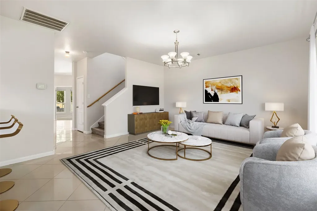 11508 Oltons Bluff Cove Austin TX 78754