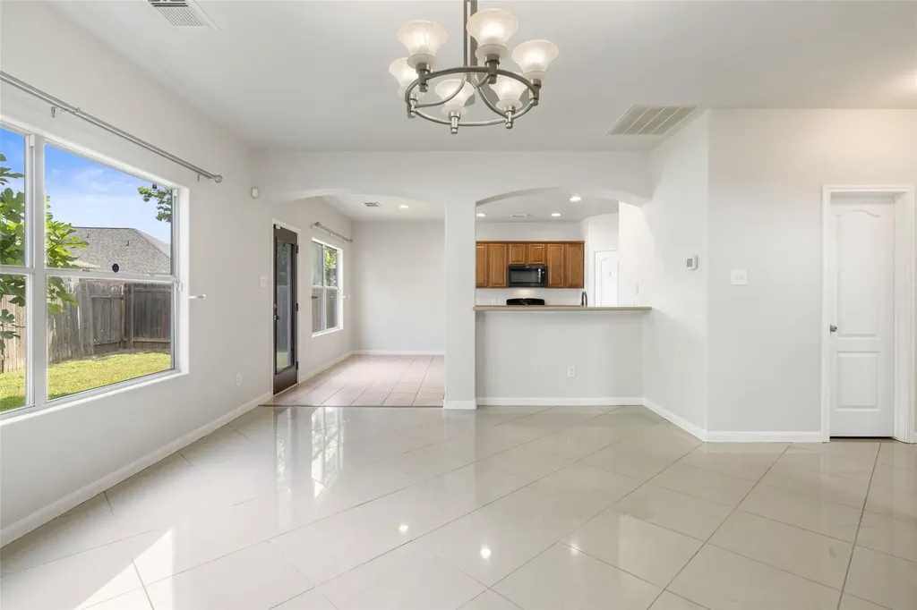 11508 Oltons Bluff Cove Austin TX 78754
