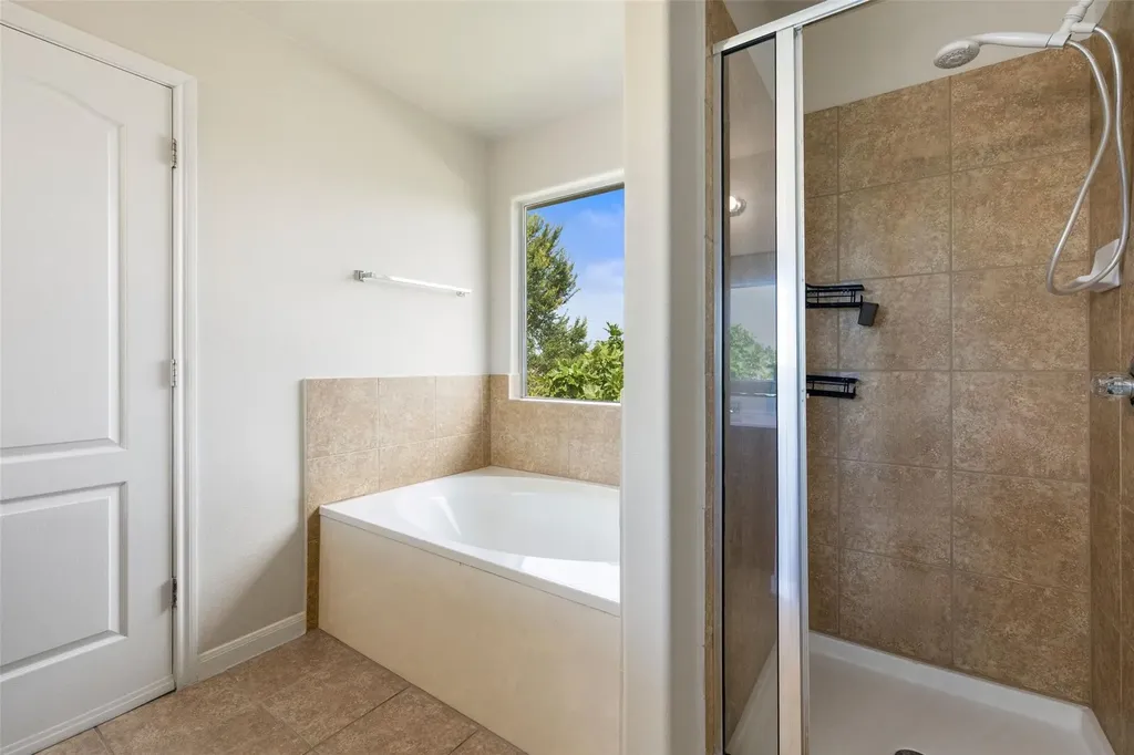 11508 Oltons Bluff Cove Austin TX 78754