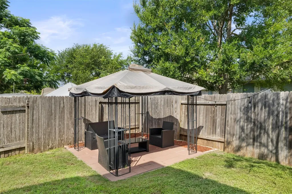 11508 Oltons Bluff Cove Austin TX 78754