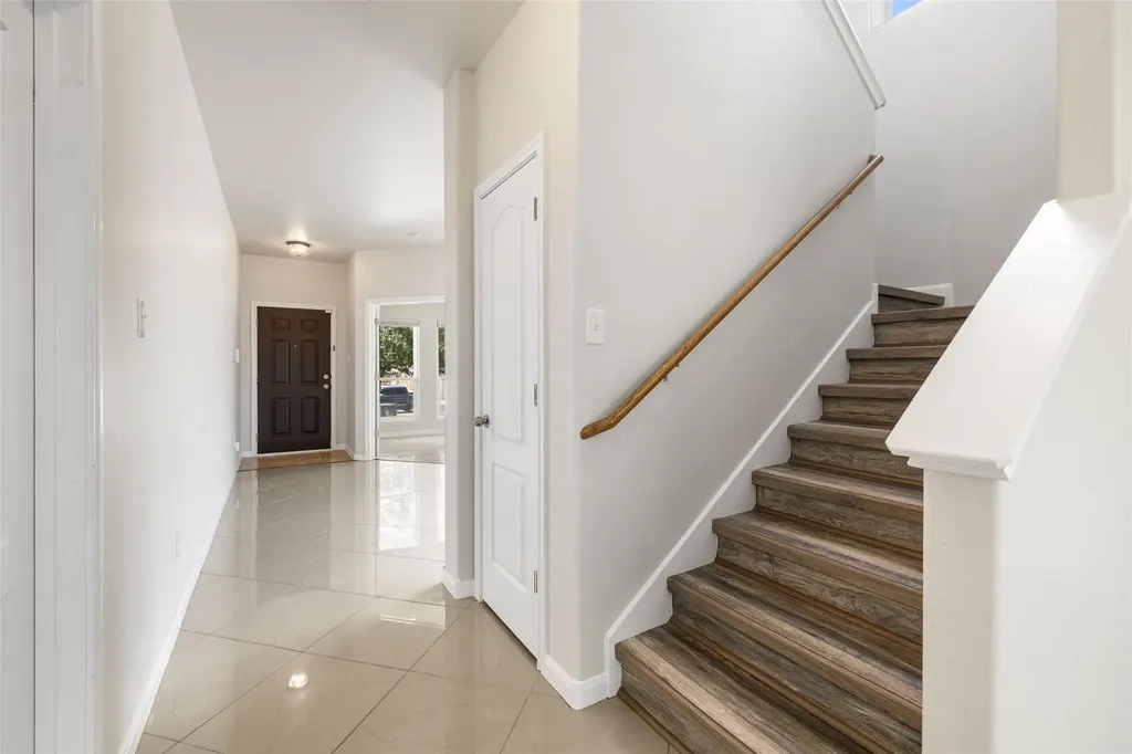 11508 Oltons Bluff Cove Austin TX 78754