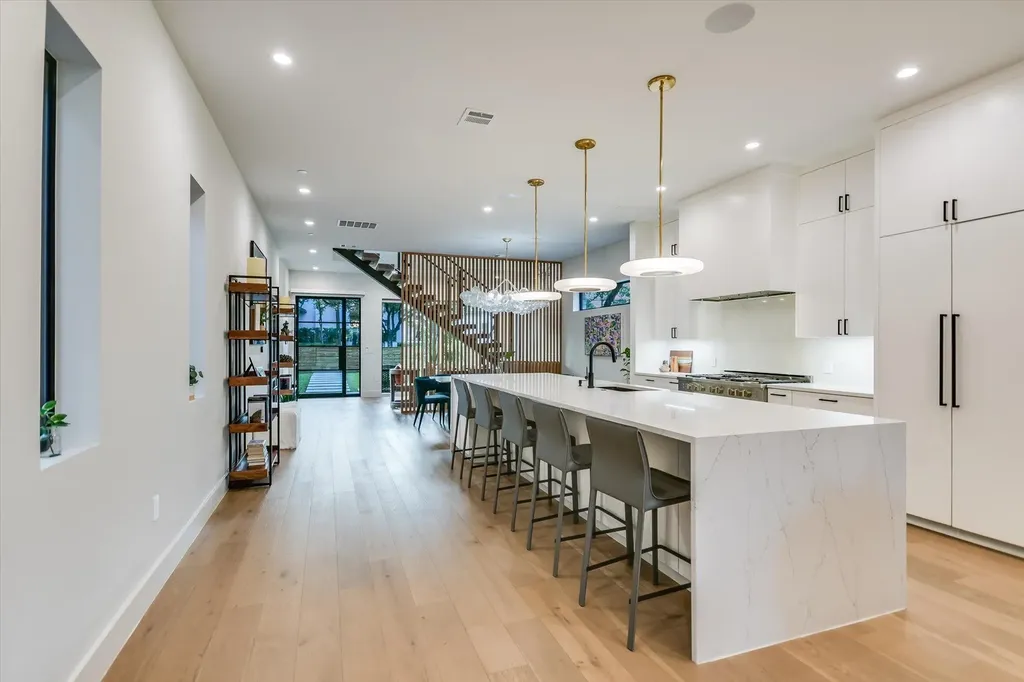 403 Ridgewood Austin TX 78746