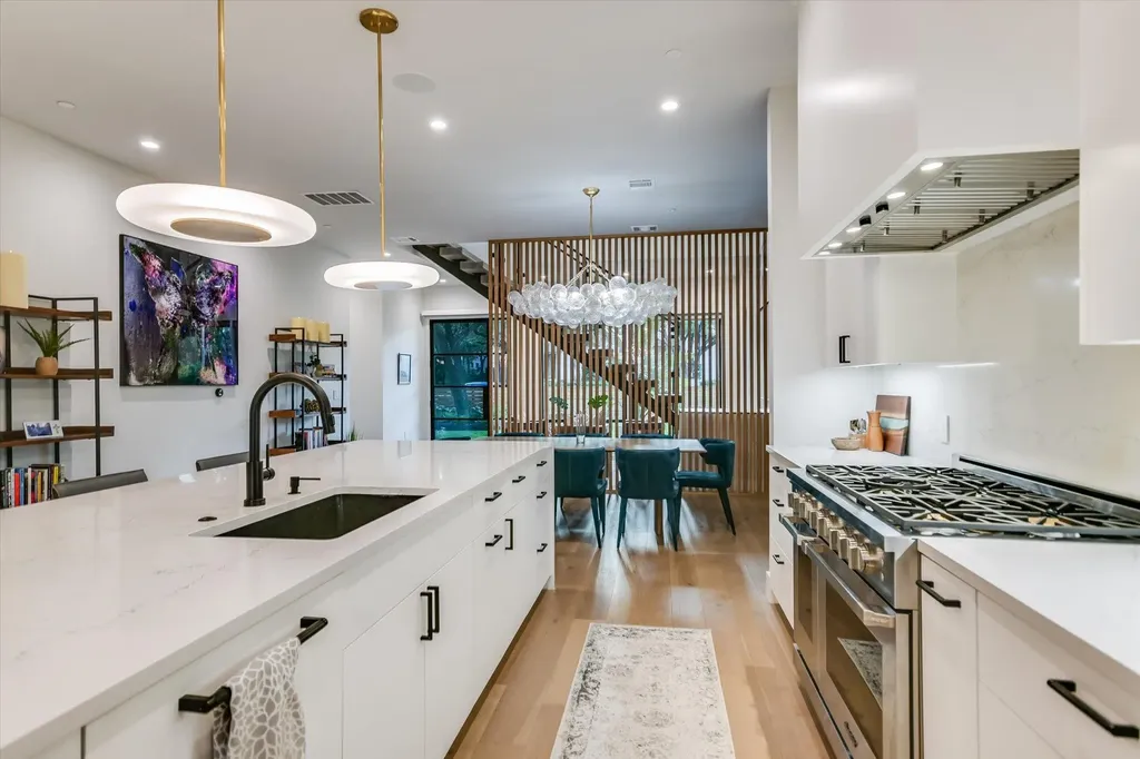 403 Ridgewood Austin TX 78746