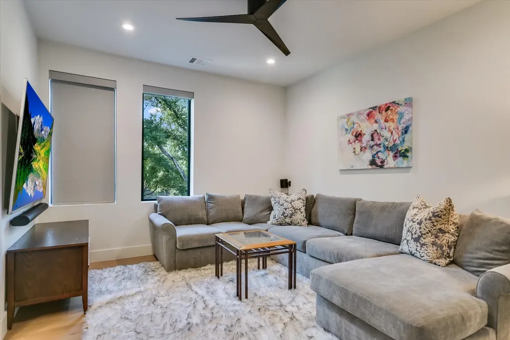 403 Ridgewood Austin TX 78746