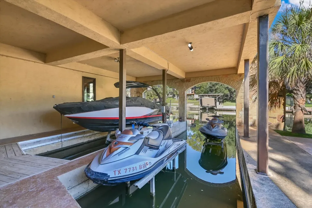 252 La Serena Loop Horseshoe Bay TX 78657