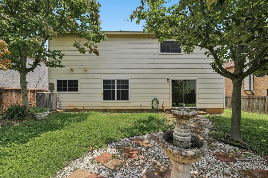 7658 Marble Ridge Drive Austin TX 78747