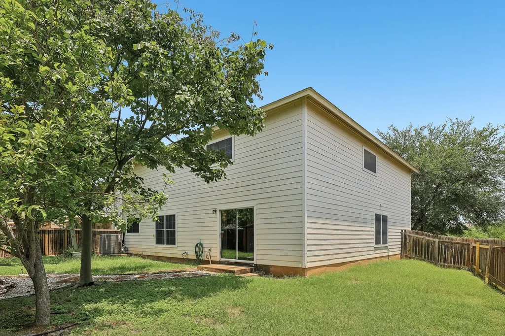 7658 Marble Ridge Drive Austin TX 78747