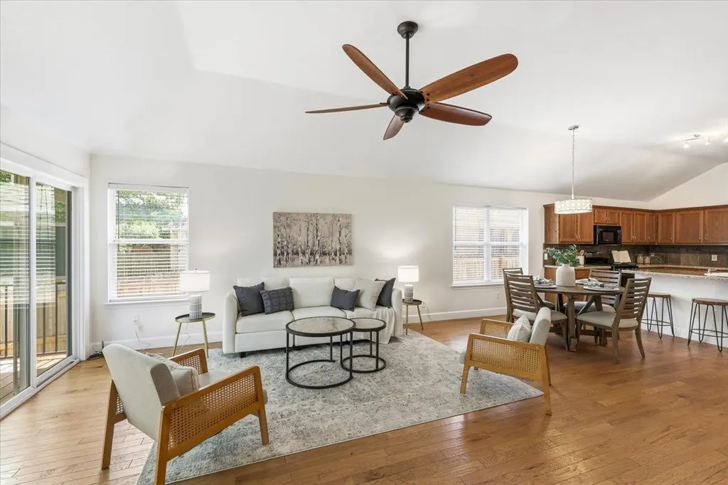 700 Hilltop Drive Leander TX 78641