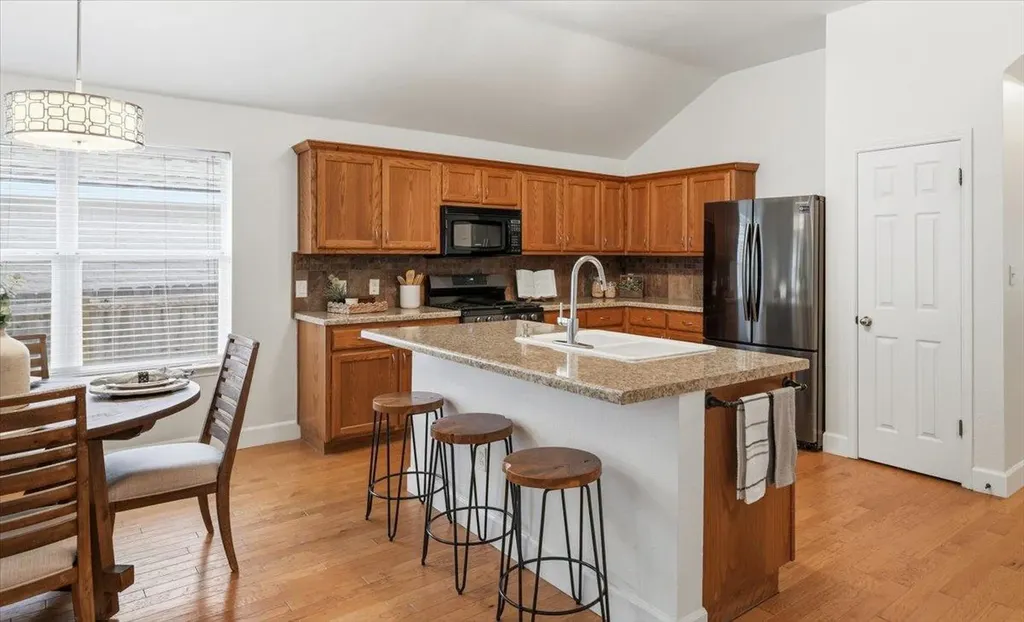 700 Hilltop Drive Leander TX 78641