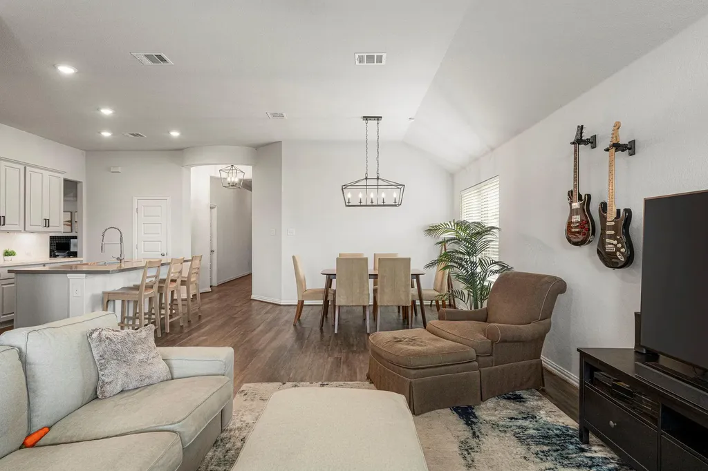 224 Gamble Drive Buda TX 78610