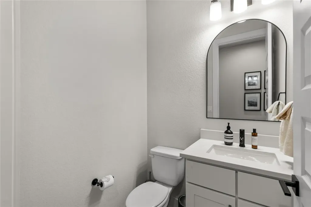 8404 Ambergill Court Austin TX 78744